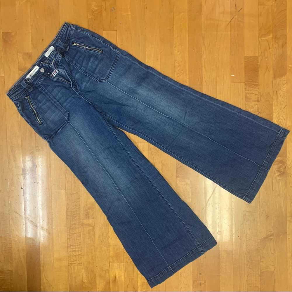 Wide leg jeans
